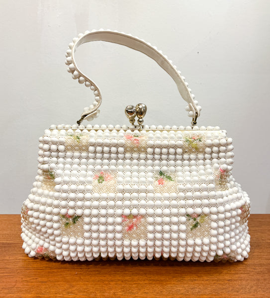 Adorable "Grandeé Bead" Purse with Embroidered Details
