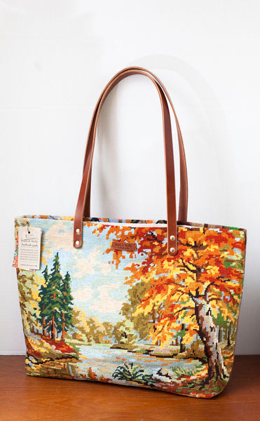 Stunning Large Tote Bag w/ Beautiful Forest Scenes